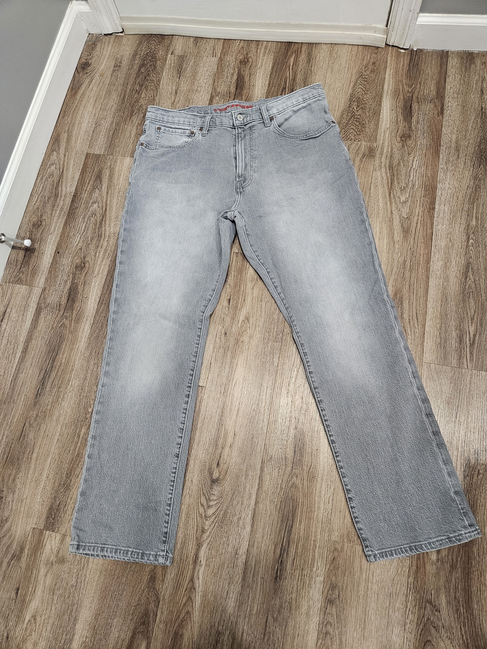 Lucky Brand Men's Light Gray Straight Jeans